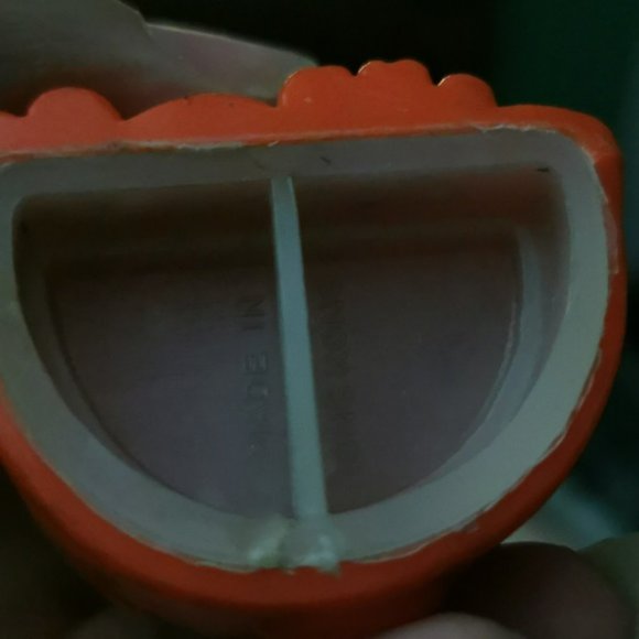 Vintage JSNY Plastic Anthropomorphic  Orange Hound Dog Salt and Pepper - Picture 16 of 16